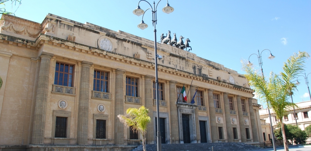 Foto carousel del Tribunale di Messina